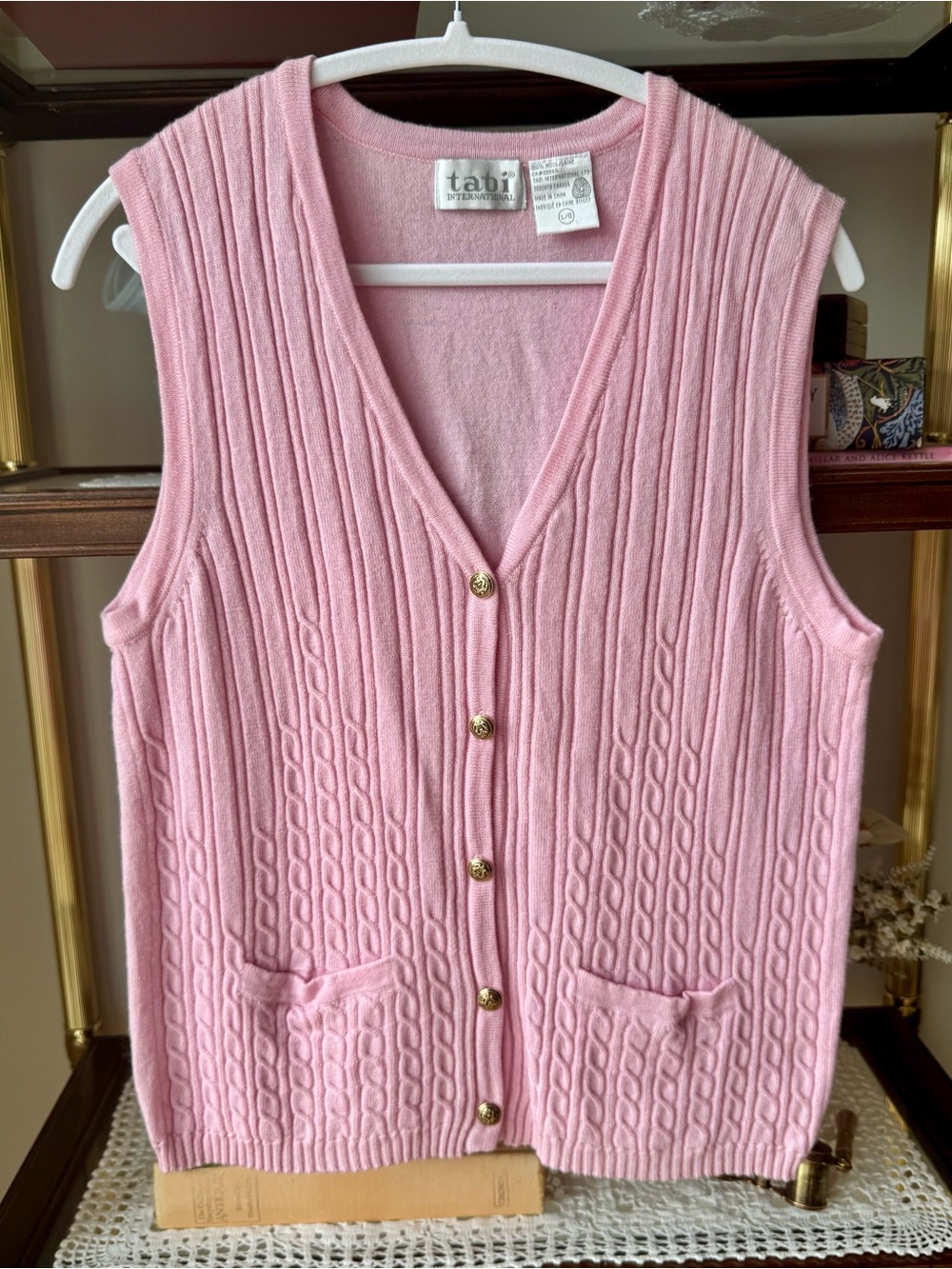 Vintage Tabi International Pink Wool Cable Knit Button Vest L